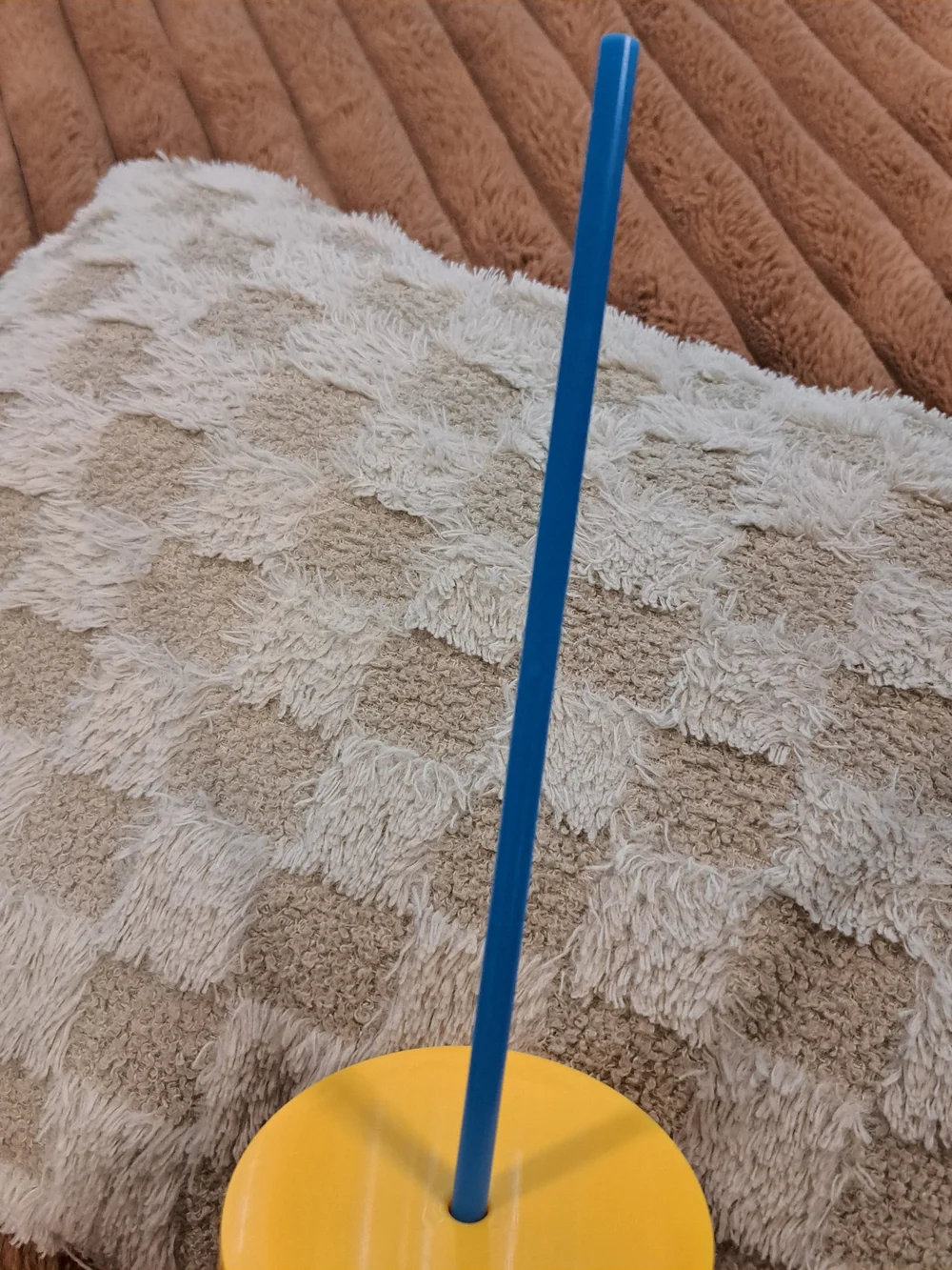 Starbucks Yellow Lid Clear Tumbler with Blue Straw and Red Insert